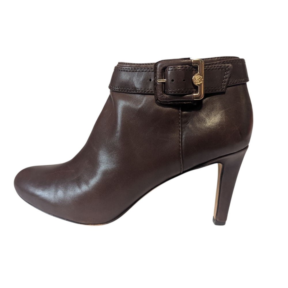 Vince Camuto Women's Brown Ankle High Heel, Leather Booties Size 8.
